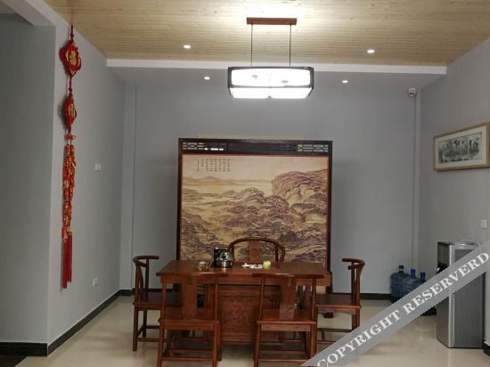 Синьюй: Xinyu Yijun Hotel