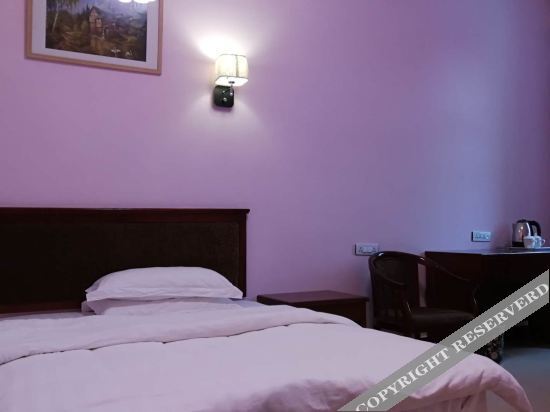 Синьюй: Xinyu Yijun Hotel