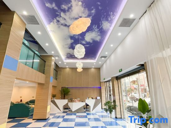 Жангжоу: Dongshan Yunhai Mercure Hotel (Nanmenwan)