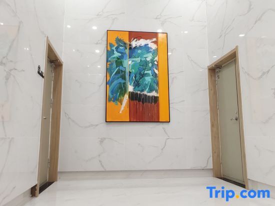 Чжэнчжоу: Tuoge Ruoge Nara Hotel (Zhengzhou University New Campus)