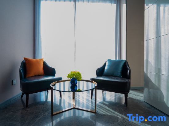 Цзилинь: Home Inn Selected (Jilin Jiangnan Store)