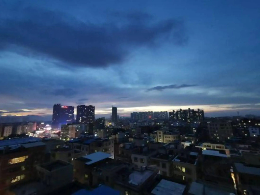 Чжаоцин: Sihui Baili apartment