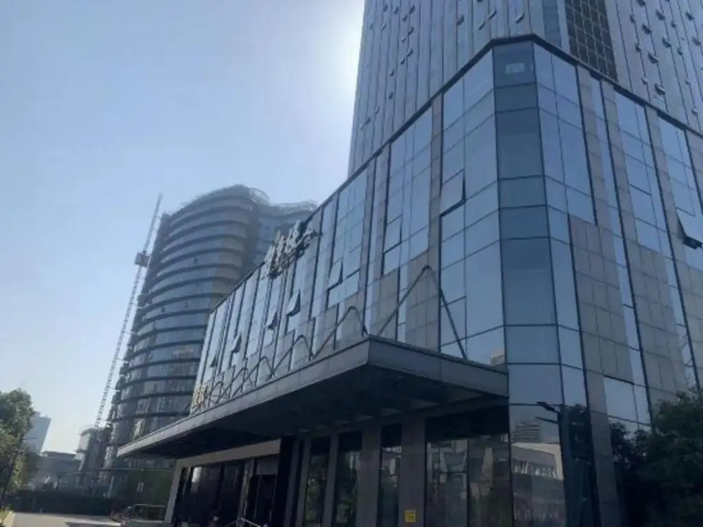 Нинбо: Juzhanglou Hotel (Ningbo Olympic Sports Center)