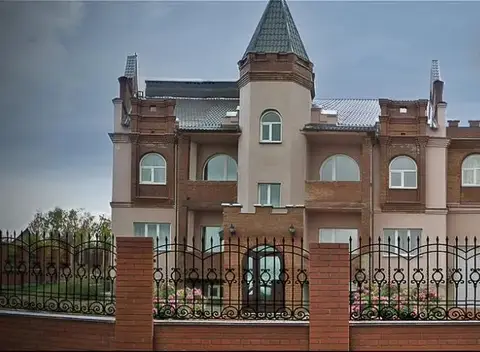 Гостевой Дом Замок — фото 1