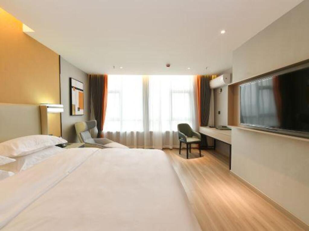 Хэфэй: SanyI Hotel