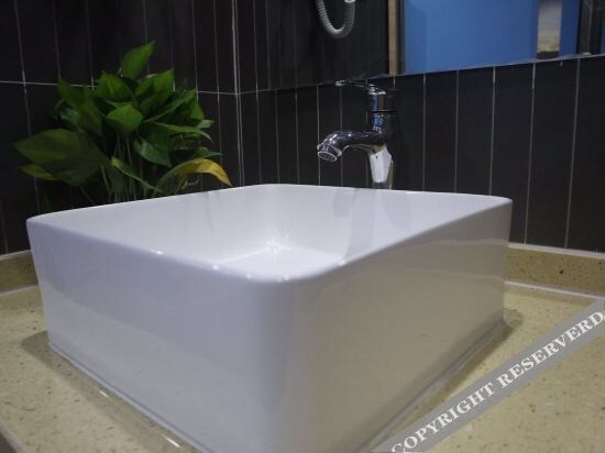 Нанкин: Junyi Hotel (Nanjing Yantang Subway Station)