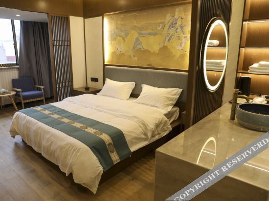 Наньтун: Nantong jinyuekai Hotel Apartment