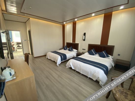 Фучжоу: Luoyuan Jiujiu Express Hotel（Louyuan Bay Ocean World Cooperative Hotel）