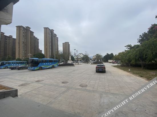 Фучжоу: Luoyuan Jiujiu Express Hotel（Louyuan Bay Ocean World Cooperative Hotel）