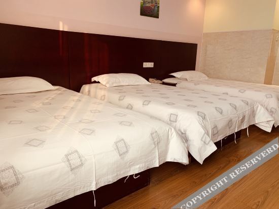 Цзыбо: Hotel Burfield Express