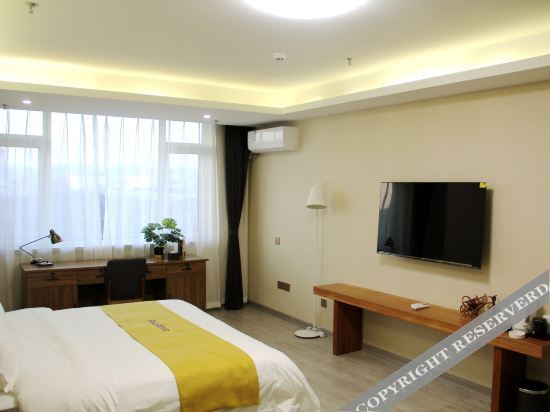 Даньдун: Swiyden Resort Apartment (Tianci future city store)