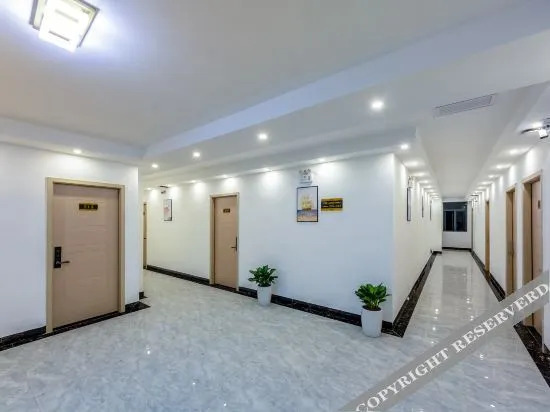 Дунгуань: Hanwen Business Apartment (Dongguan Station Branch)