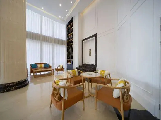Хэфэй: Vienna Zhihao Hotel (Hefei Lianhua Road Normal University)