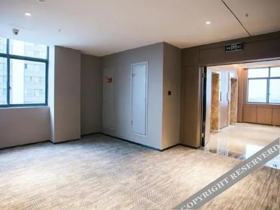 Чанша: Molin Prevailing Custom Hotel (Ningxiang Wanda Plaza Dongcheng Bus Station Store)