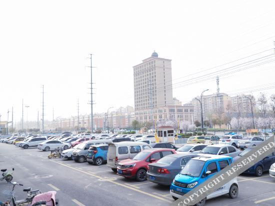Хецзе: Huaying Hotel (Chengwu Station Branch)