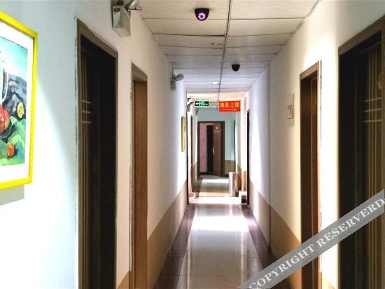 Синтай: Xingtai Xinyi Express Hotel