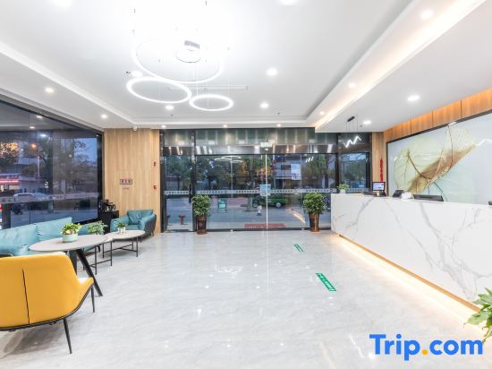 Чжанцзяган: GreenTree Inn Express Zhangjiagang Hexing Town Shazhou Professional Institue of Technology