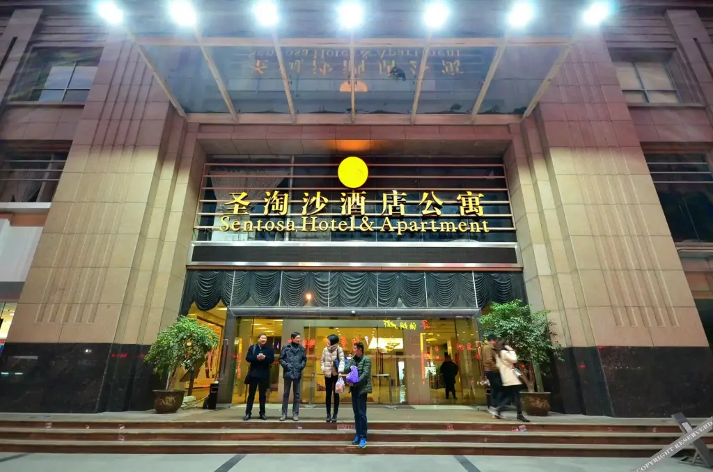 Ухань: Zouzhenai Theme Hotel (Wuhan Qingnian Road Subway Station)