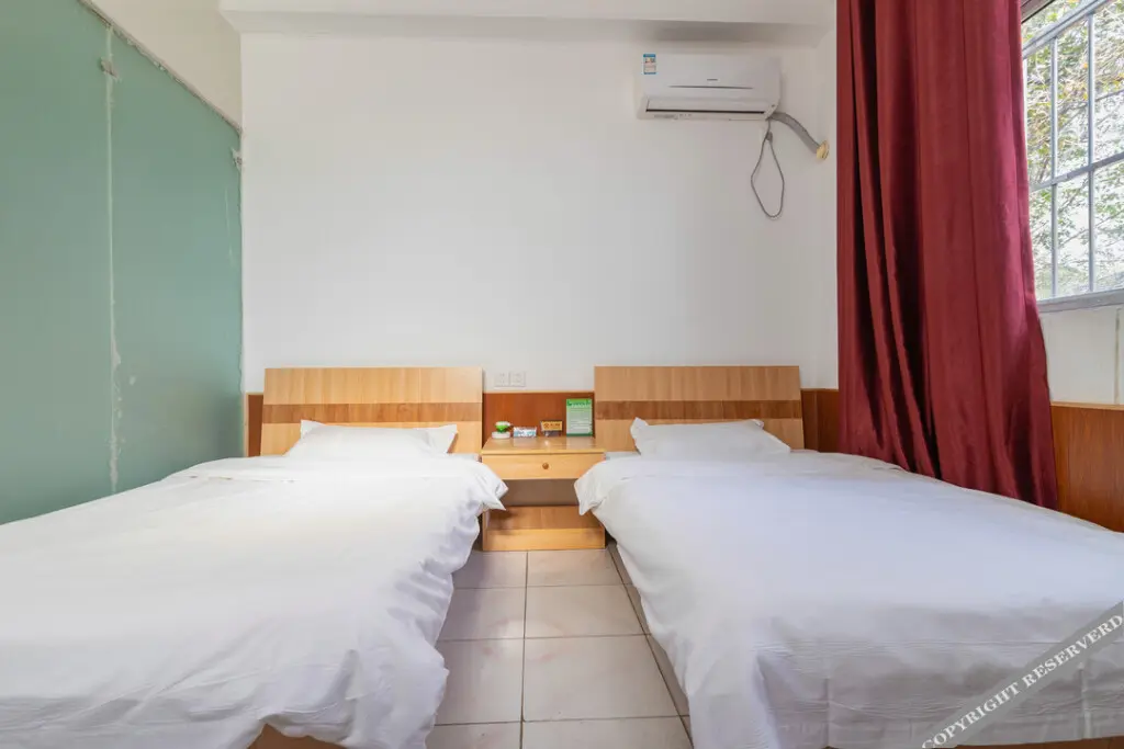 Тяньцзинь: Chenzhao Express Hotel