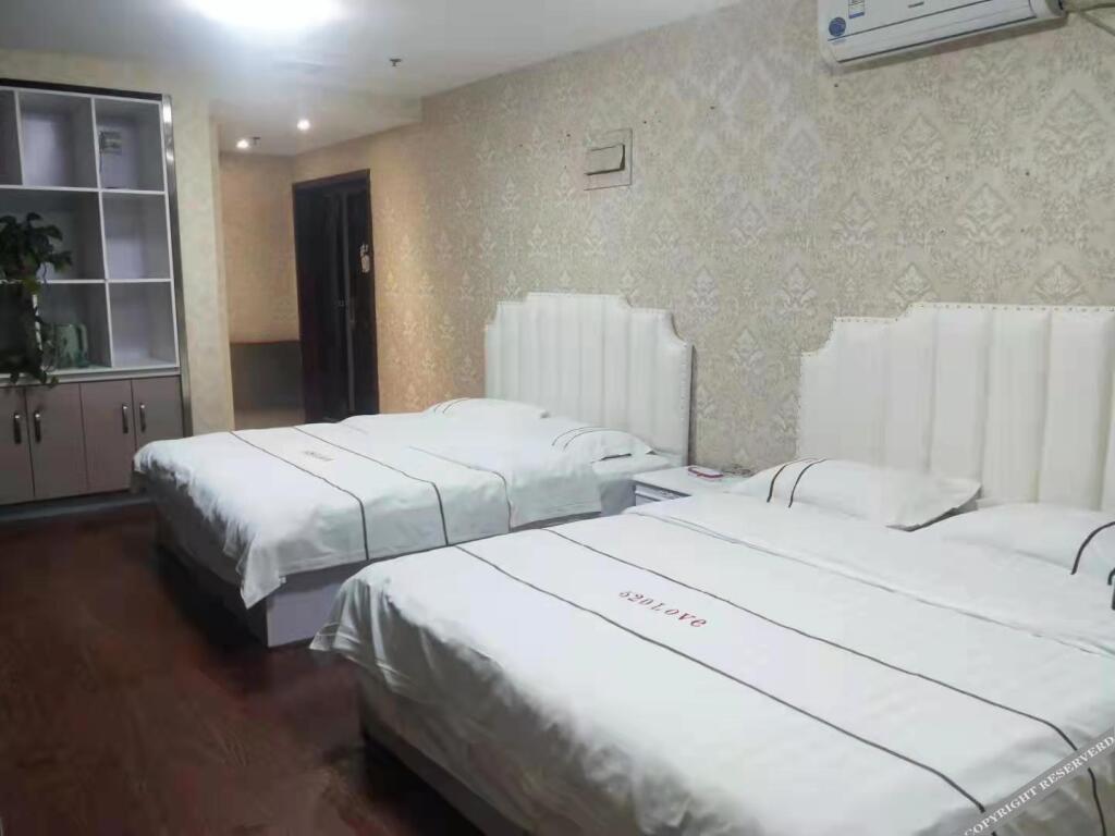 Шицзячжуан: Shijiazhuang 520Love Theme Apartment