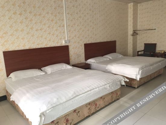 Дунгуань: 8 Days Business Room (Dongguan Fenggang Wal-Mart Store)