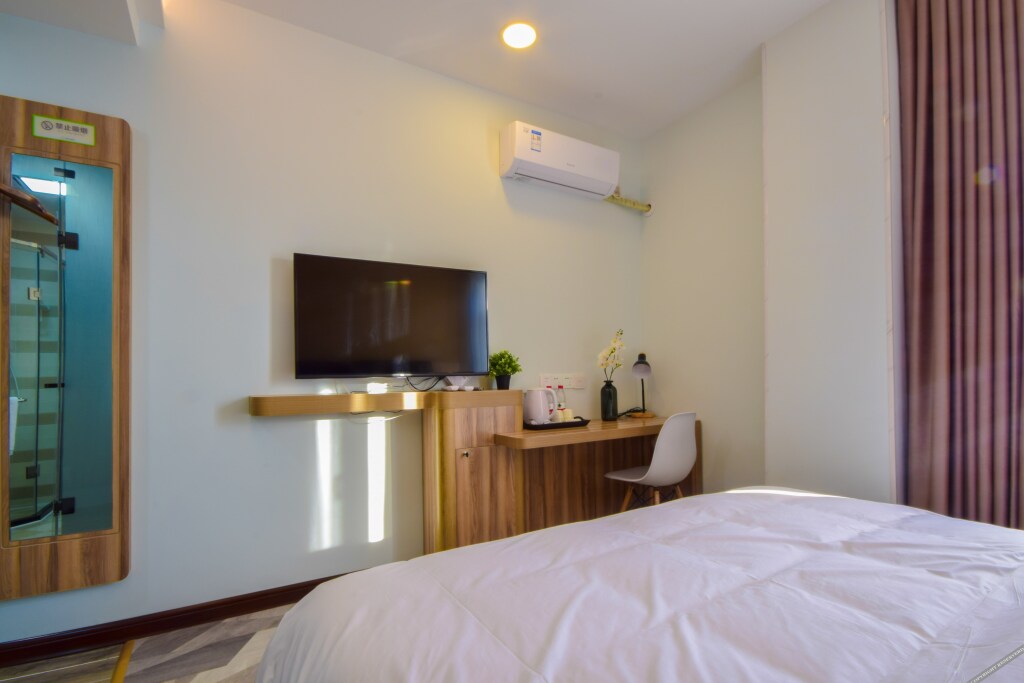 Тяньцзинь: Tianjin Tree House Hotel