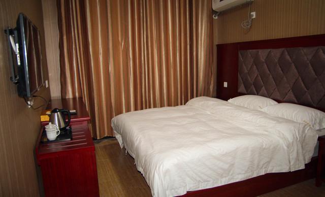 Наньчан: OYO Baozhen Hotel