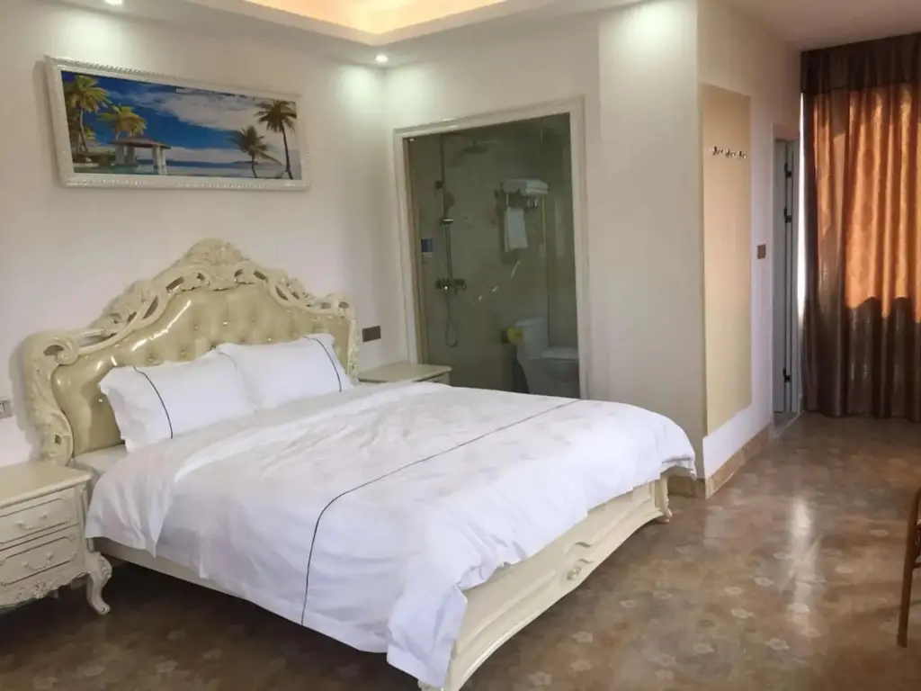 Гуанчжоу: Jingyesi Theme Apartment