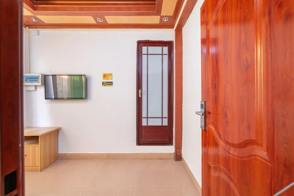 Гуанчжоу: Express 8 Holiday Apartment