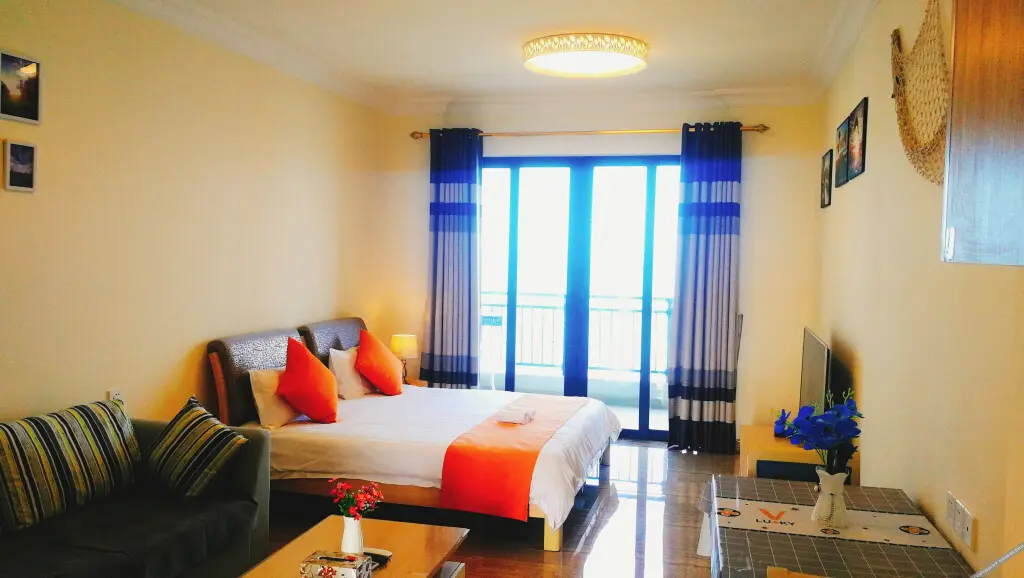 Чжаньцзян: Wuchuan East Coast Apartment