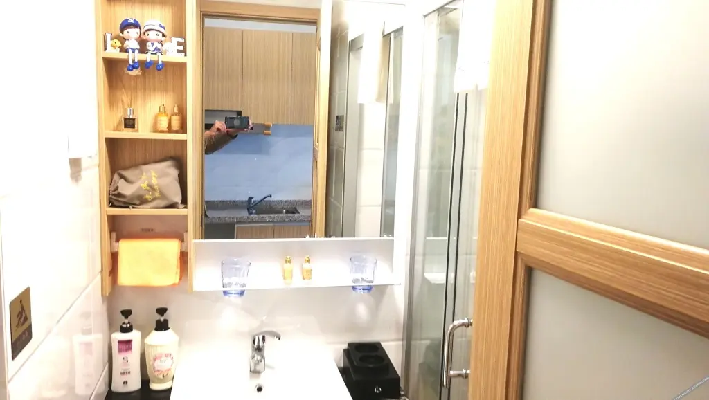 Чжаньцзян: Wuchuan East Coast Apartment