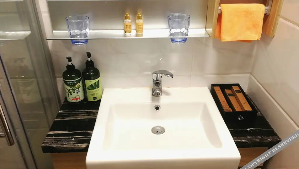 Чжаньцзян: Wuchuan East Coast Apartment