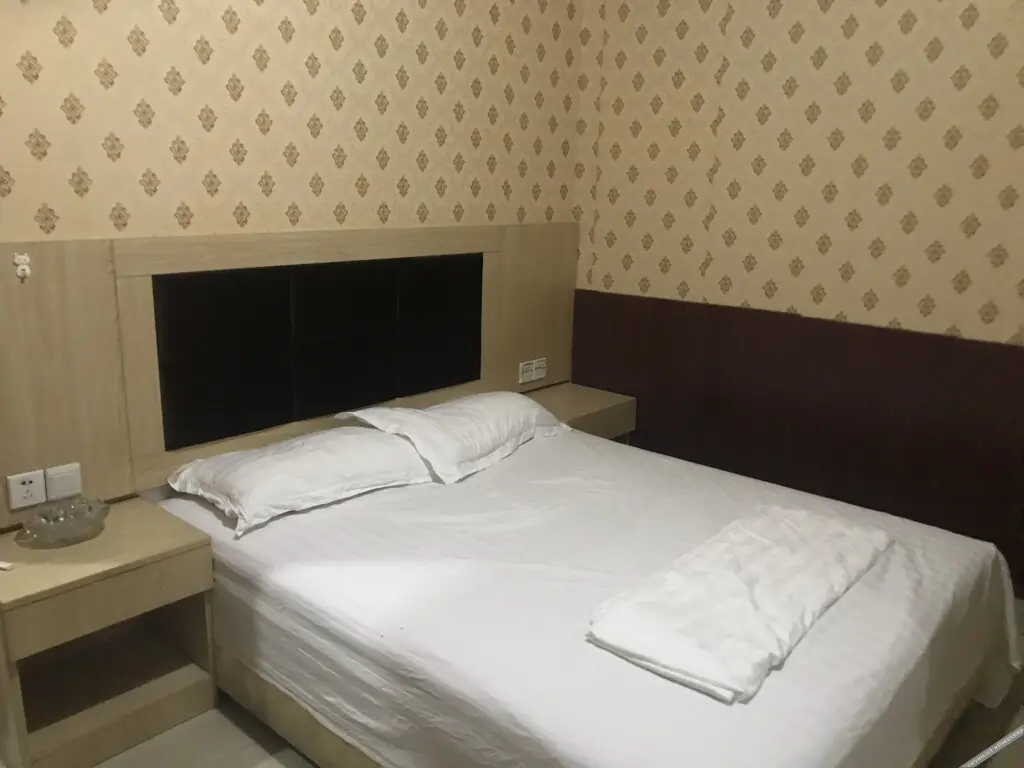 Цюаньчжоу: Quanzhou Renxian Residence