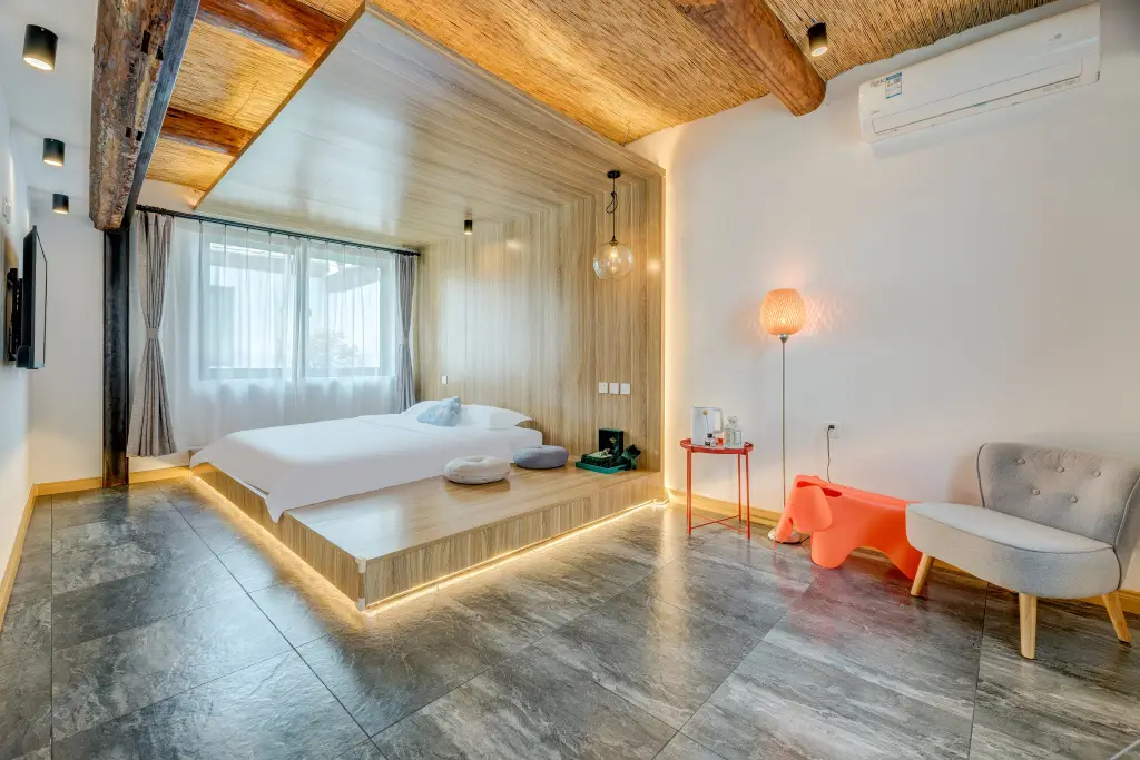 Циньхуандао: Floral Hotel · Stay Home Beidaihe