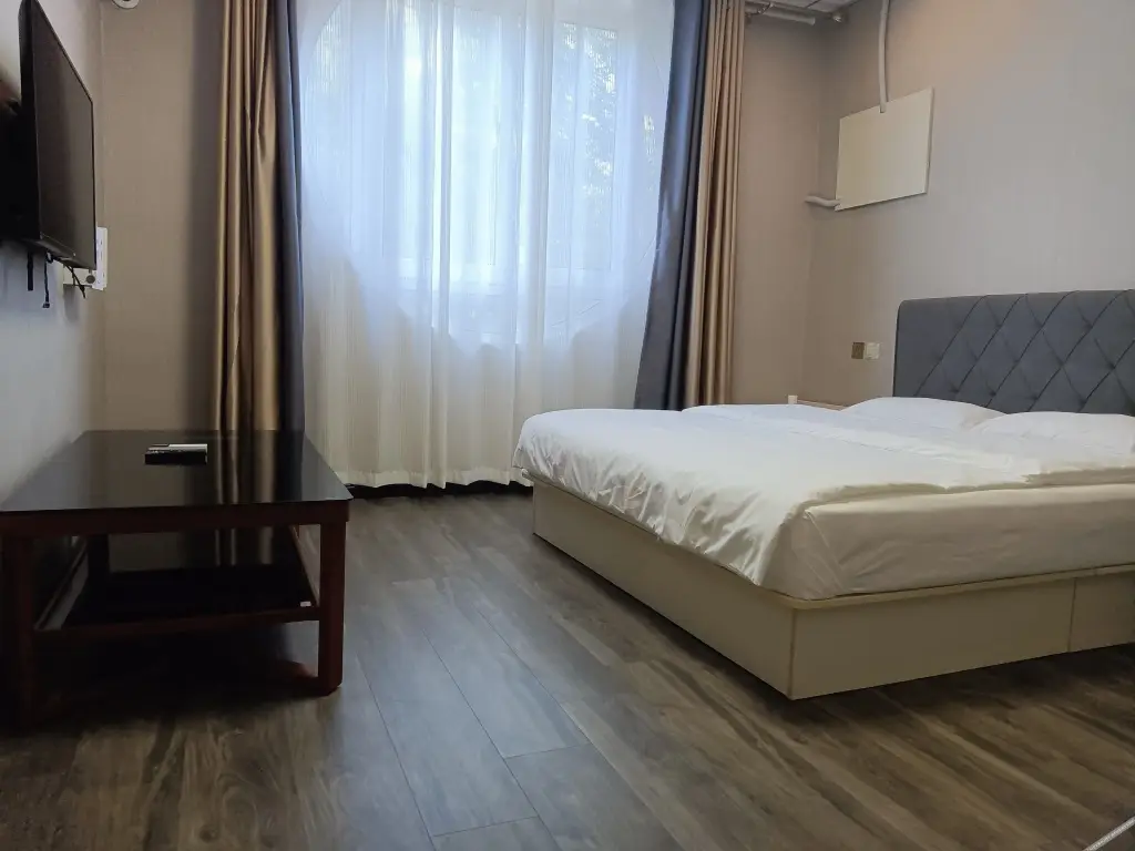 Цзинань: Dexin Express Hotel (Zhangqiu Harmony Plaza)