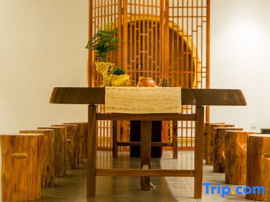 Синьчжоу: Wutai Mountain Tingxi Mountain Residence