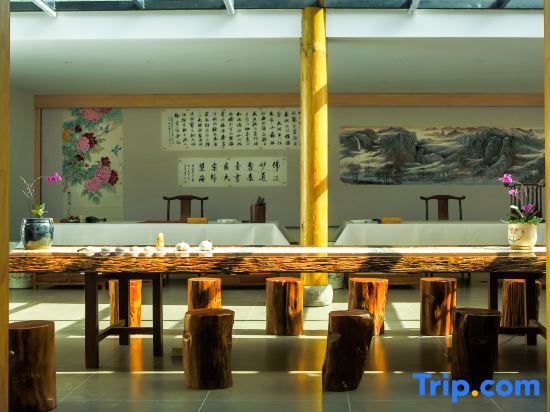 Синьчжоу: Wutai Mountain Tingxi Mountain Residence