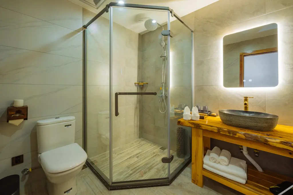Чанчжоу: Floral Hotel·Nanshan bamboo sea deep stream source root art people