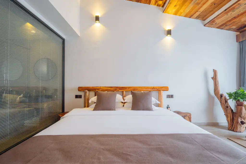Чанчжоу: Floral Hotel·Nanshan bamboo sea deep stream source root art people