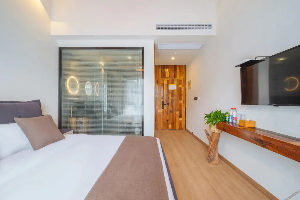 Чанчжоу: Floral Hotel·Nanshan bamboo sea deep stream source root art people
