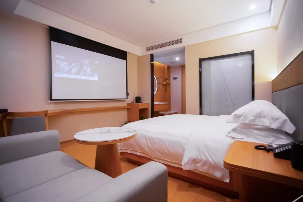 Чичжоу: Lili Orange Light Luxury Hotel