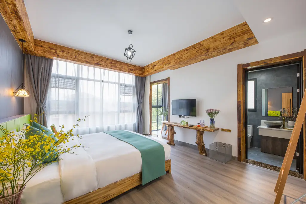 Хучжоу: Floral Hotel Green Bamboo(Yunshang Grassland Dazhuhai)