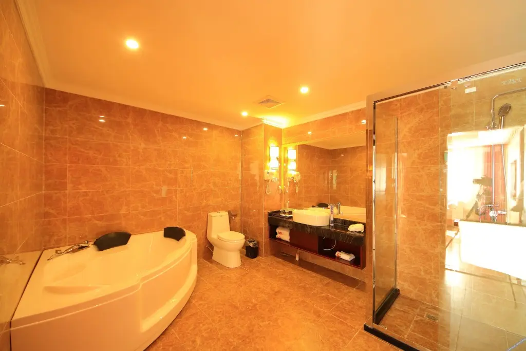Гу'эргоу: Shiman Hot Spring Hotel