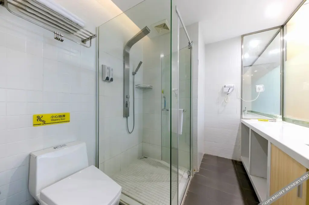 Гуангхан: 7 days hotel (Huaying Liangtai international store)