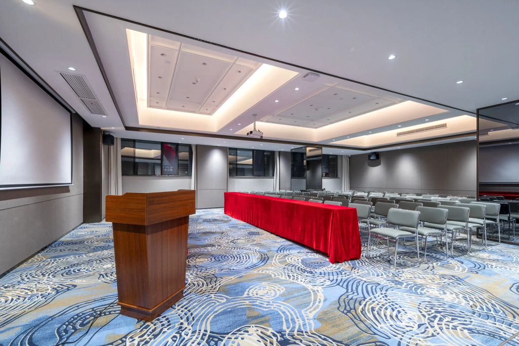 Сяньнин: Echeng Hotel (Chongyang Government, Fragrant Hill No.1)