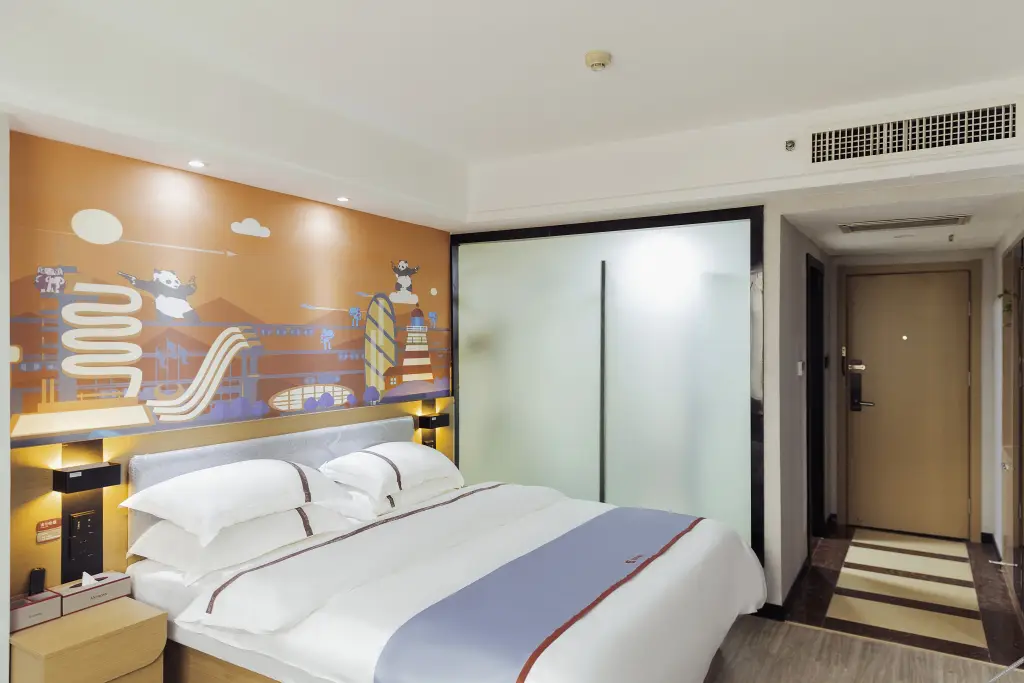 Юнчжоу: Junyi chain hotel Xintina Xiufeng Street store