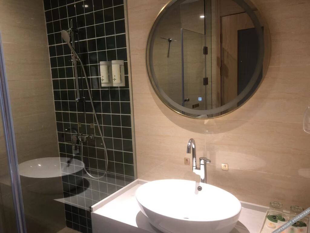 Хуанган: Vienna 3 Best Hotel(Hunchun South Station)