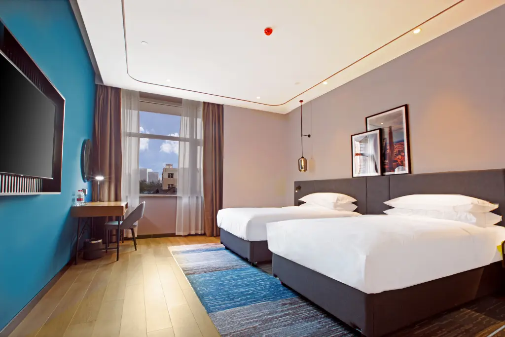 Шицзячжуан: Country Inn & Suites by Radisson, Shijiazhuang High-speed Railway Station