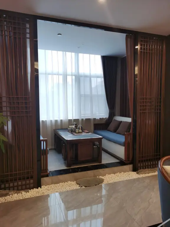 Чэнду: Vienna 3 Good Hotel (Chengdu Qingbai River Tonghua Avenue Store)