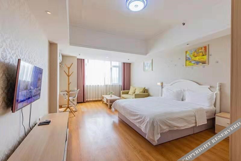 Цзинань: V-Ai Theme Hotel (Jinan Hi-Tech Wanda Plaza)